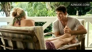 KATE HUDSON nude in You, Me and Dupree