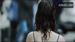BLANCA SUAREZ nude in El Bar